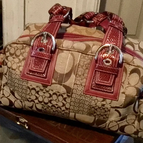 バッグ Coach Soho Patchwork Python Bag brown Coach Soho Patchwork Python Bag brown - メルカリ